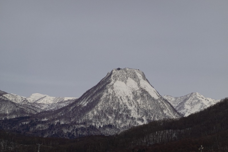 石狩の黄金山