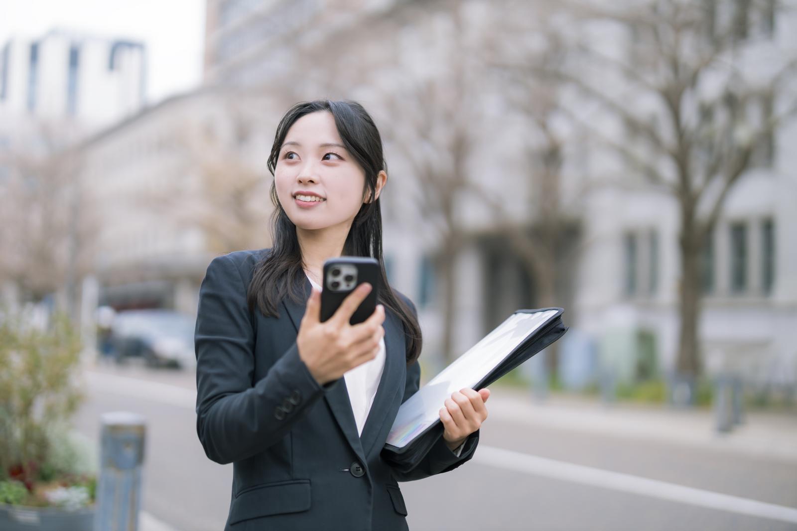 スマホお姉さん